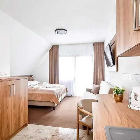 Bed & Breakfast Cichowianski Folk & Prestige 3*