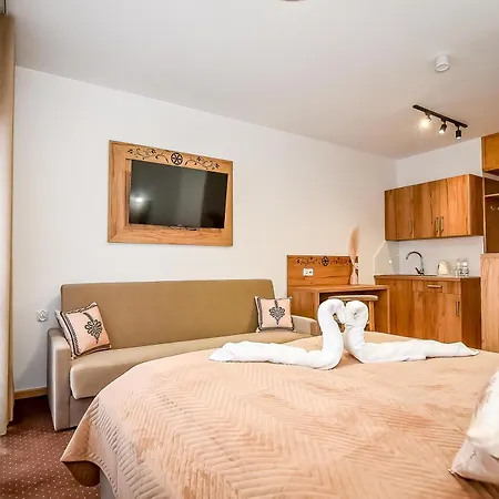 Bed & Breakfast Cichowianski Folk & Prestige Poronin