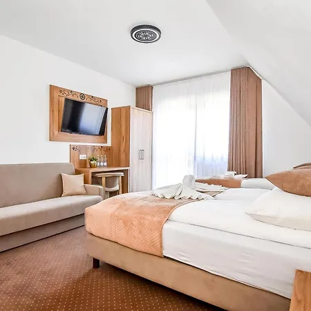 Cichowianski Folk & Prestige Bed & Breakfast Poronin