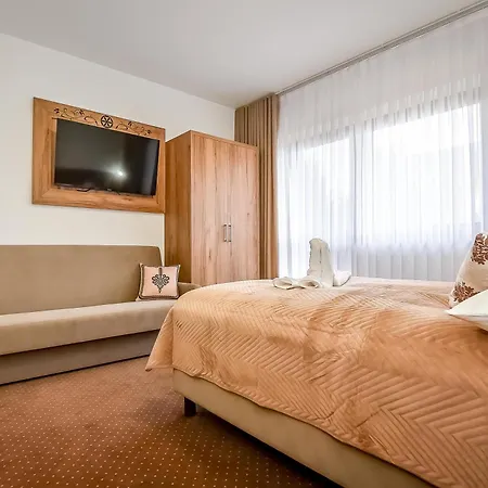 Cichowianski Folk & Prestige Bed & Breakfast Poronin