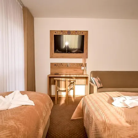 Bed & Breakfast Cichowianski Folk & Prestige