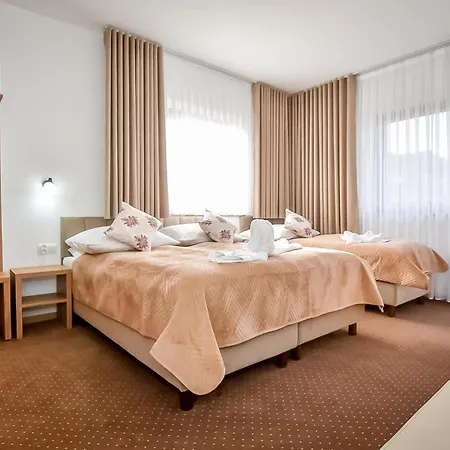 Bed & Breakfast Cichowianski Folk & Prestige Poronin