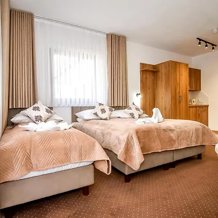 Cichowianski Folk & Prestige Bed & Breakfast