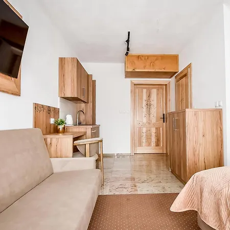 Bed & Breakfast Cichowianski Folk & Prestige 3*